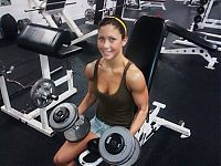 Sport and Fitness: strong fitness bodybuilding girl