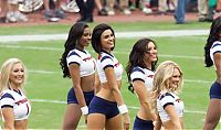 Sport and Fitness: NFL cheerleader girls