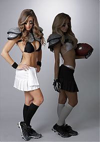 Sport and Fitness: american football girls