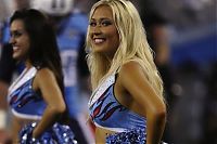 Sport and Fitness: NFL cheerleader girls