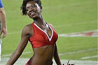 Sport and Fitness: NFL cheerleader girls