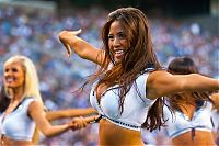 Sport and Fitness: NFL cheerleader girls