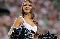 Sport and Fitness: NFL cheerleader girls