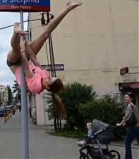 Sport and Fitness: pole dancing in the street