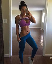 strong fitness bodybuilding girl