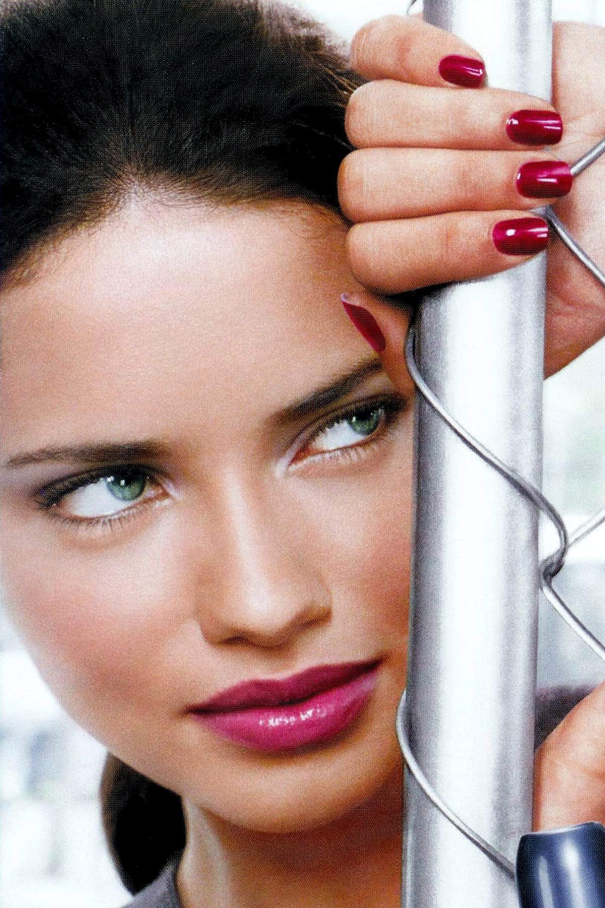 adriana lima