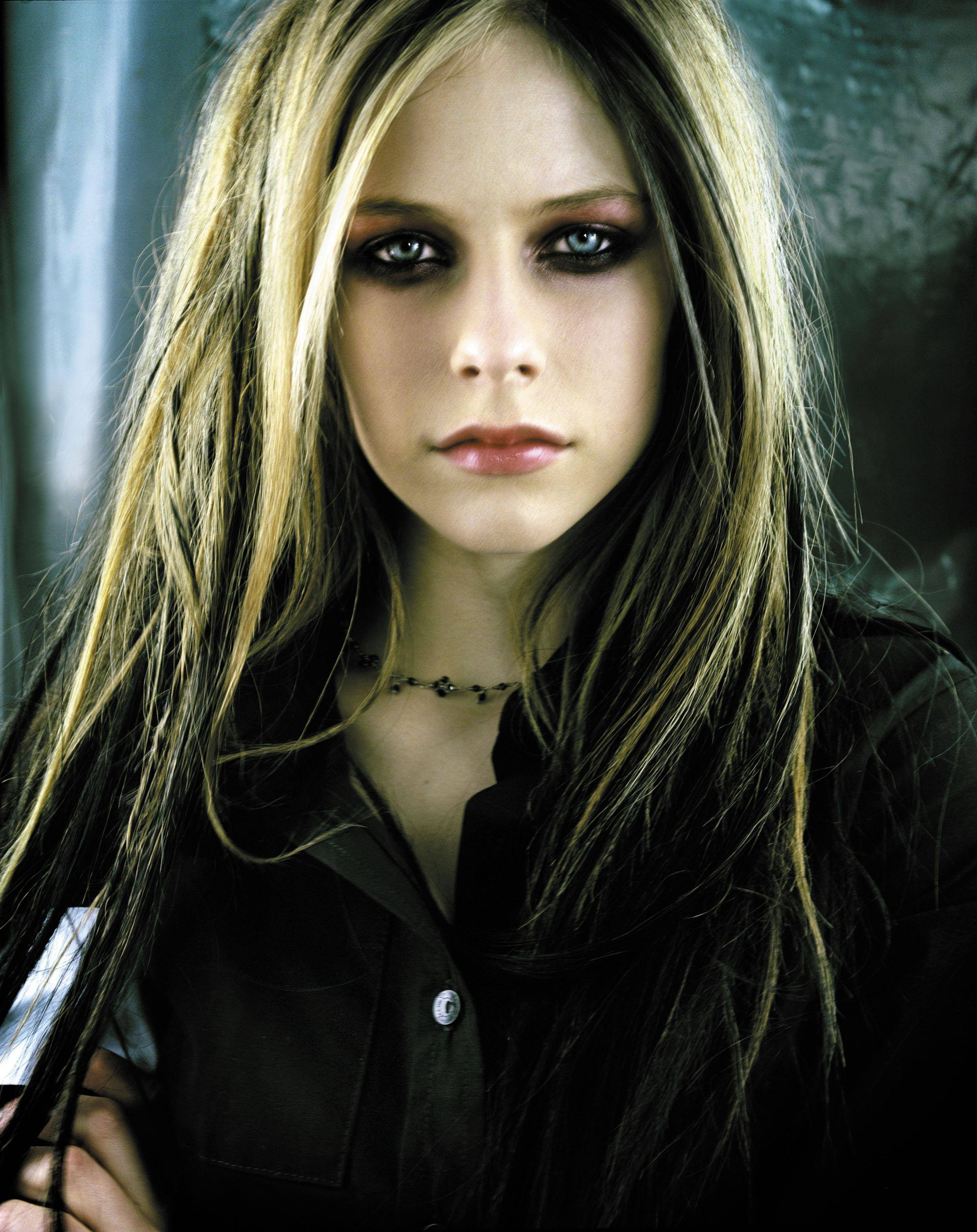 Avril Ramona Lavigne