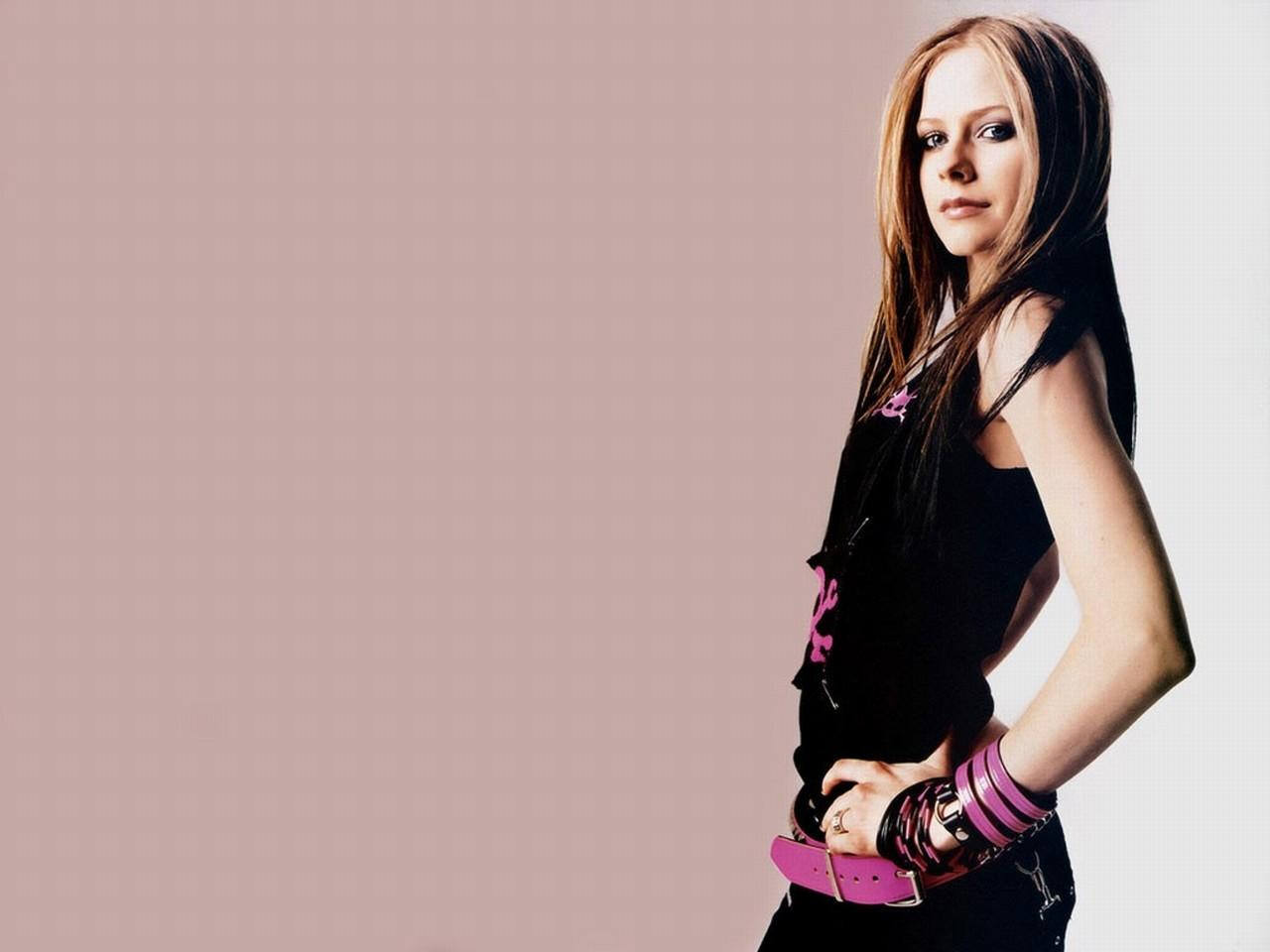 Avril Ramona Lavigne