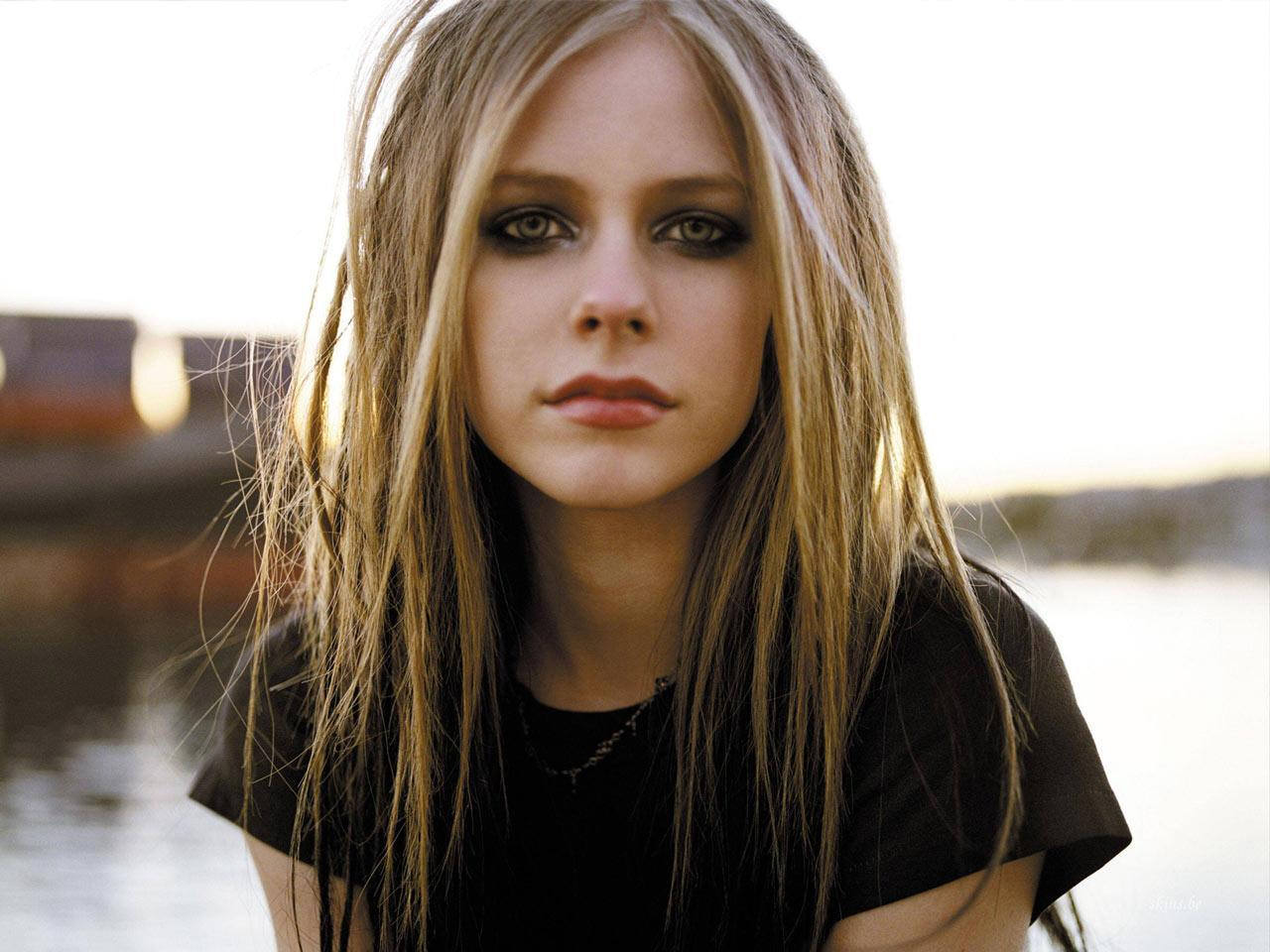 Avril Ramona Lavigne