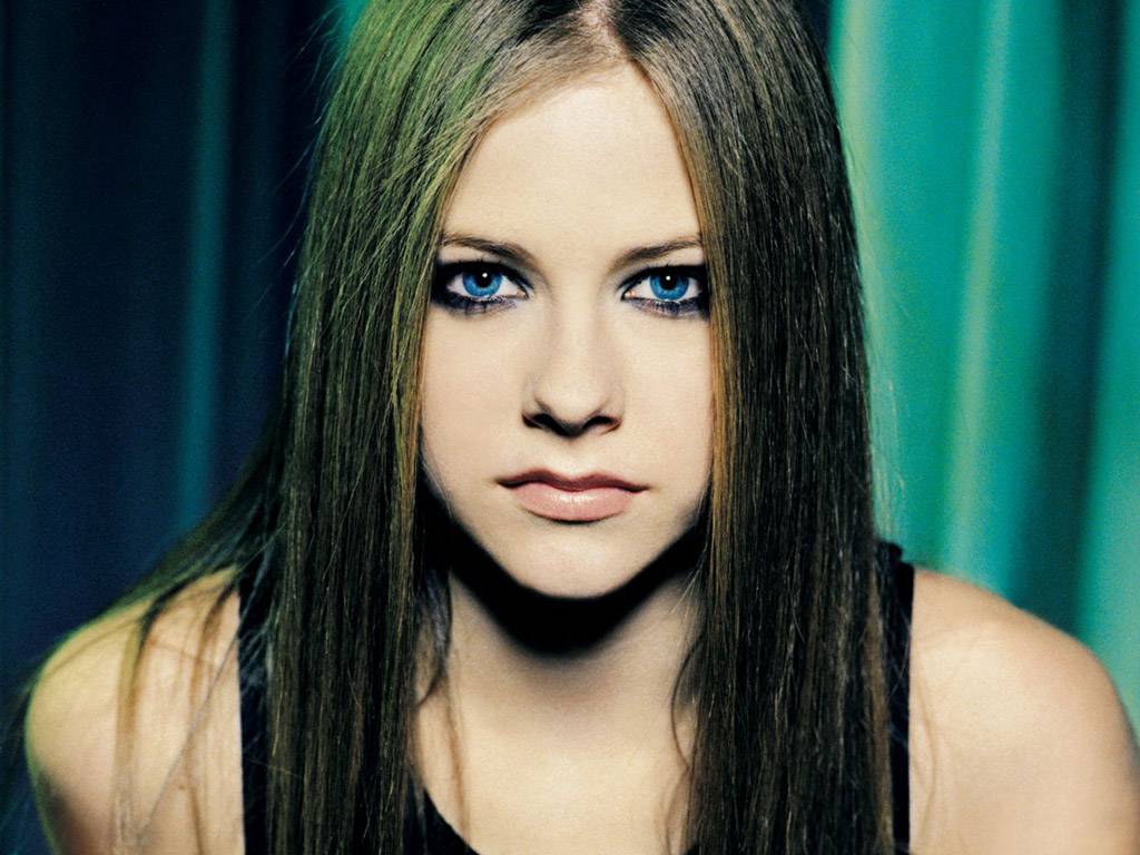 Avril Ramona Lavigne