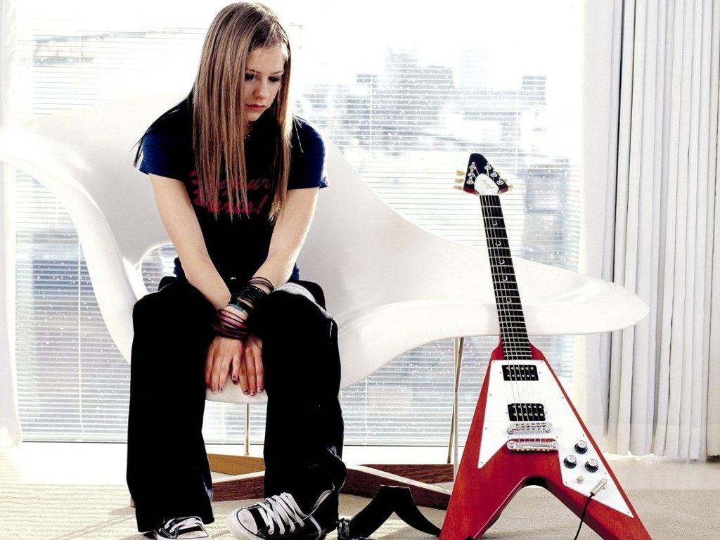 Avril Ramona Lavigne