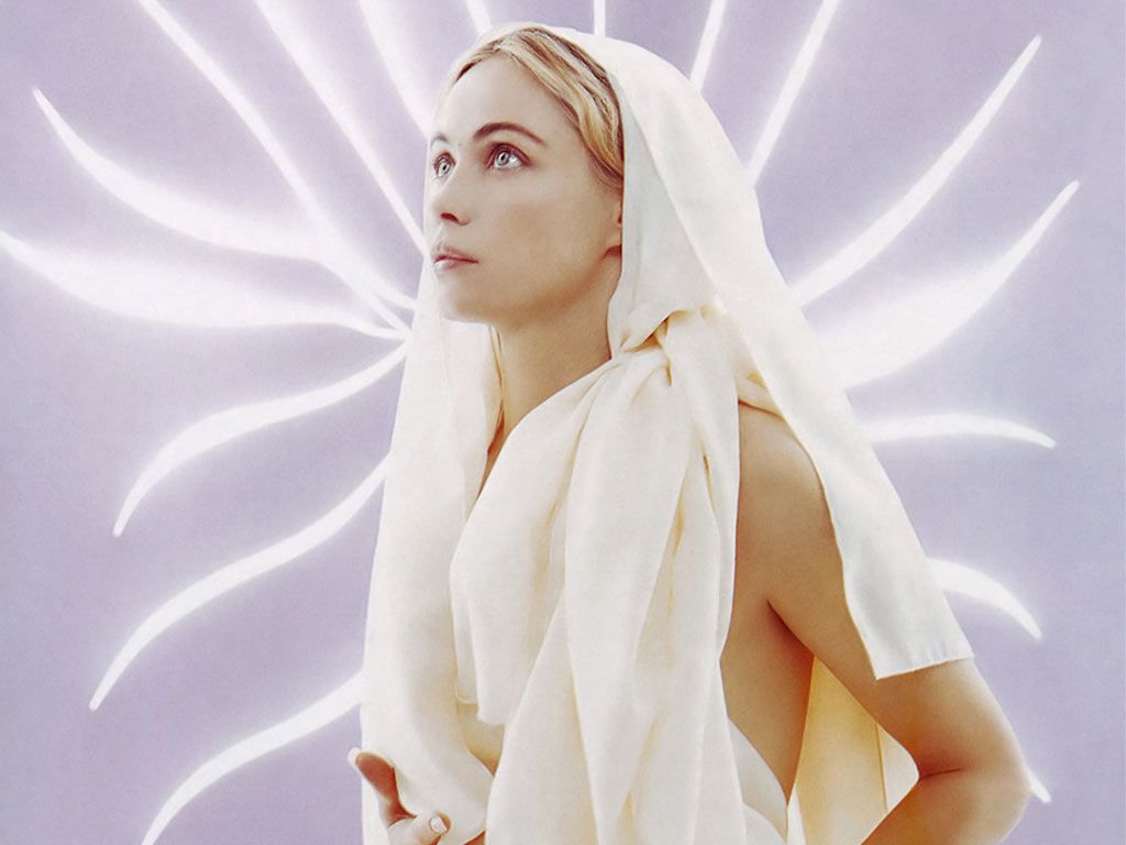 emmanuelle beart