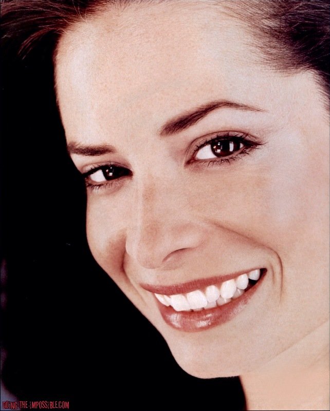 holly marie combs