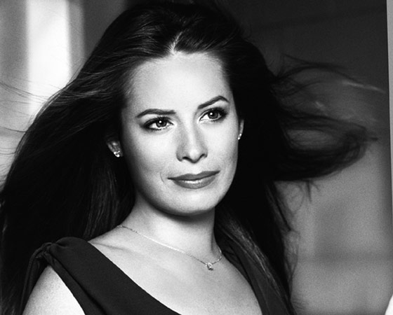 holly marie combs