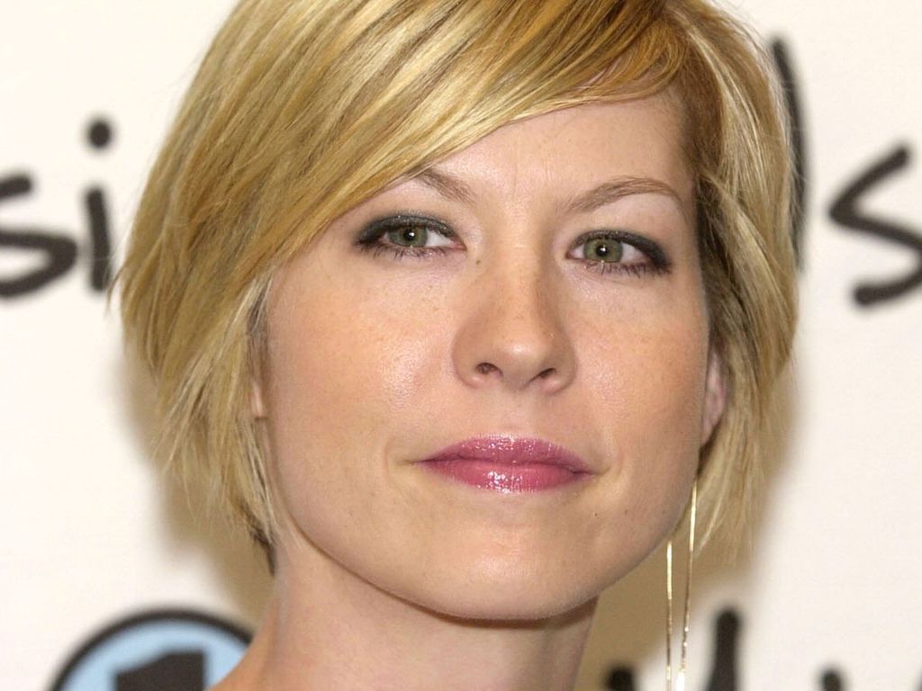 jenna elfman