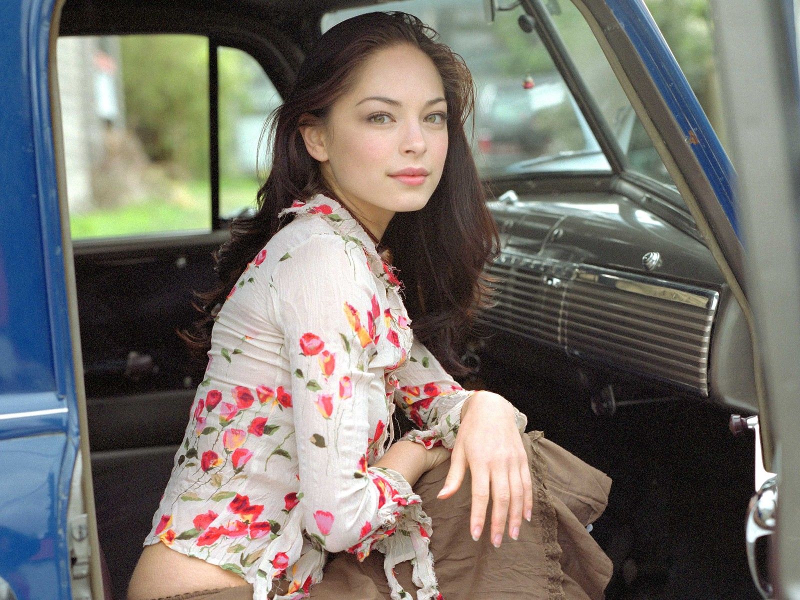 kristin kreuk