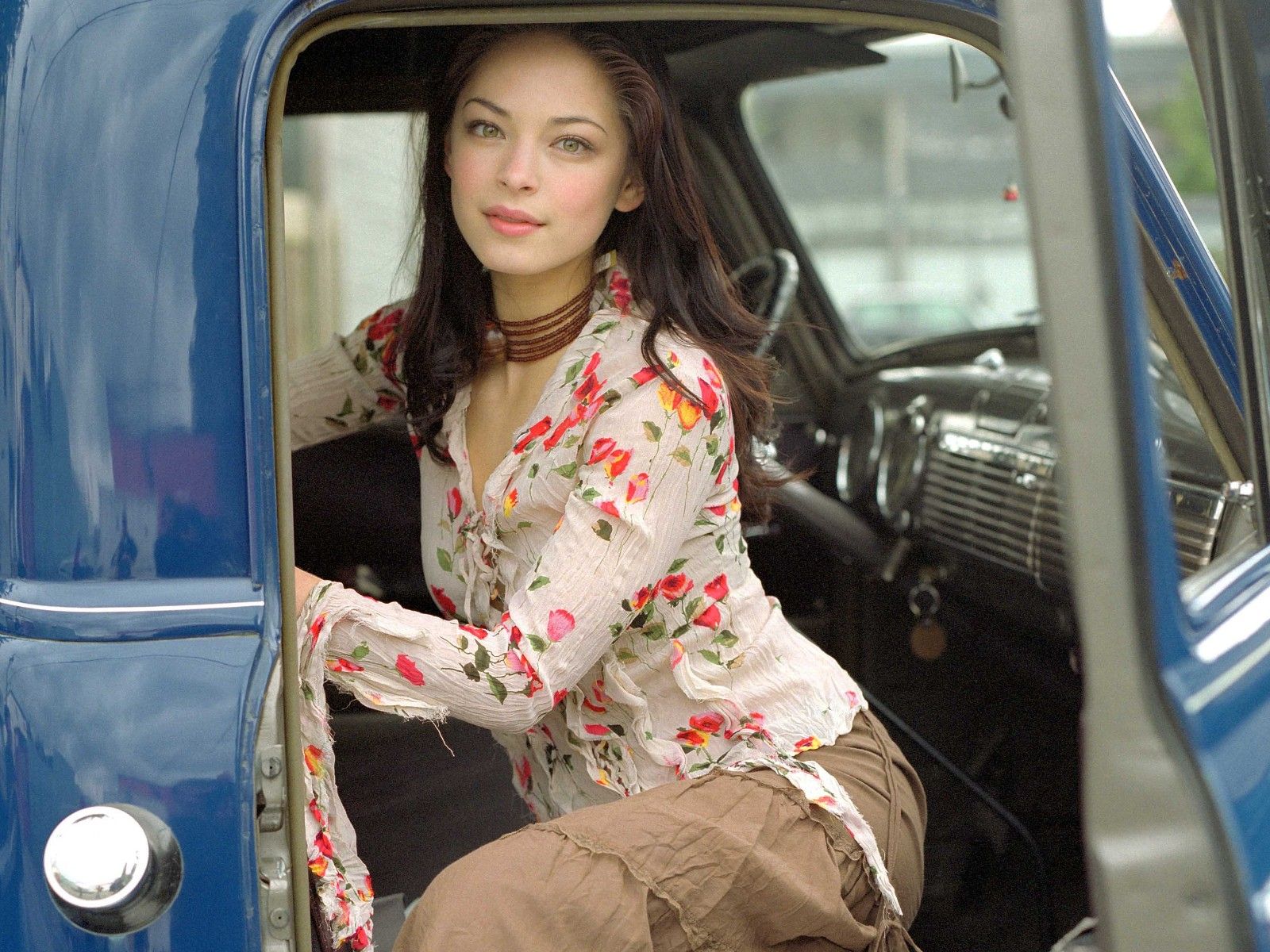 kristin kreuk