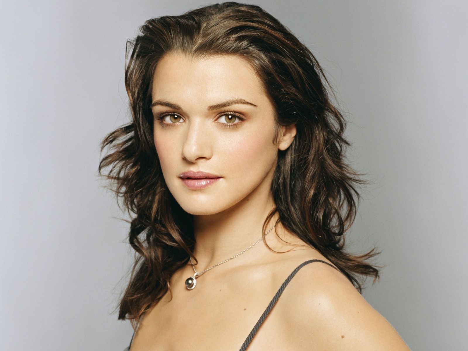 rachel weisz