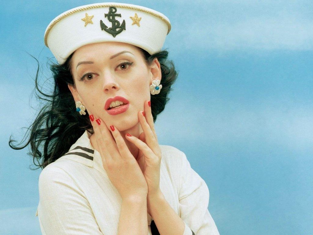 rose mcgowan