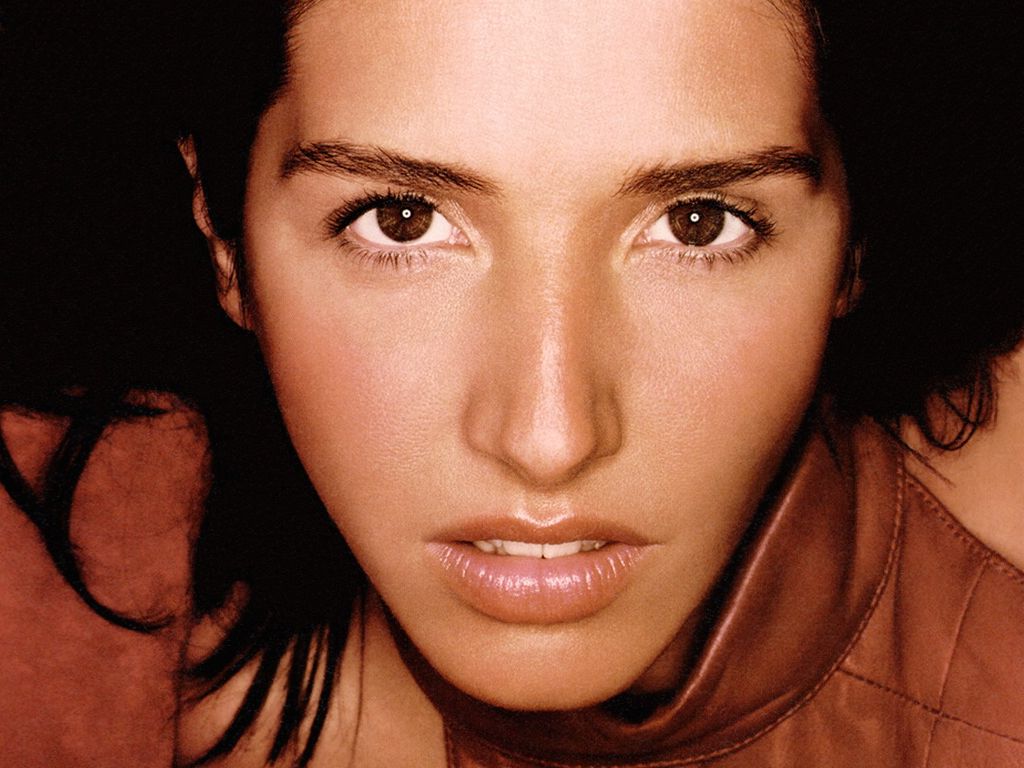 sharleen spiteri