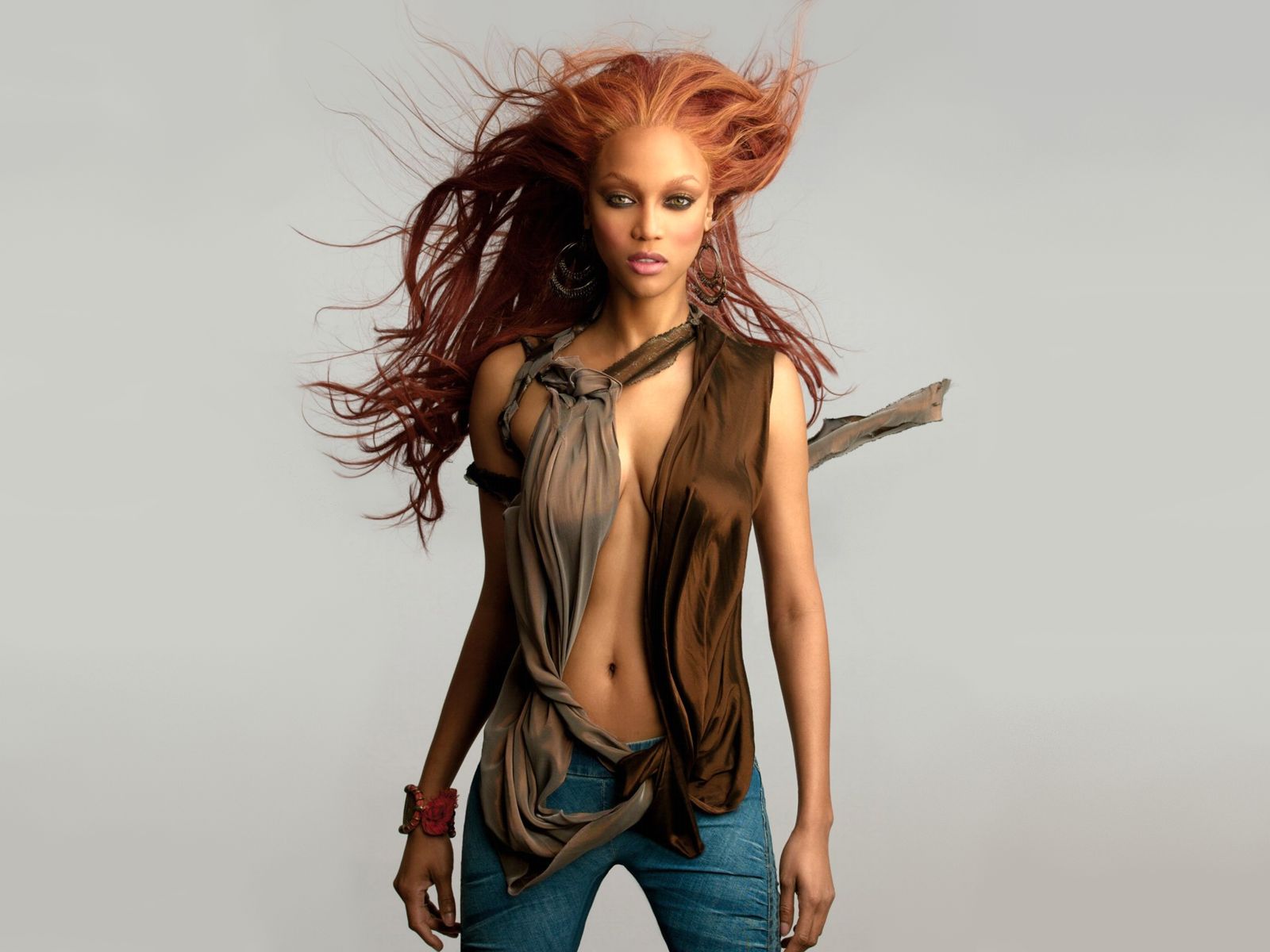 Tyra Lynne Banks