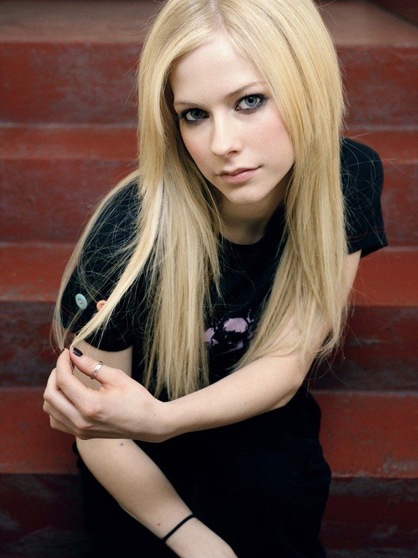 Avril Ramona Lavigne