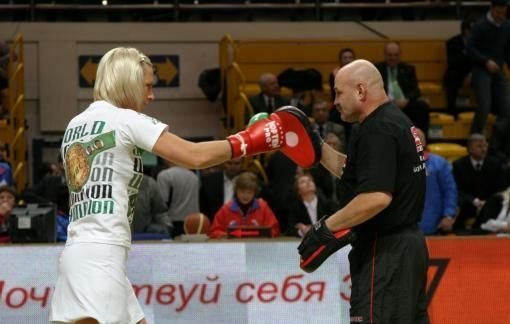 Natalia Ragozina, Miss Sledgehammer, world champion in WIBF heavyweight boxing