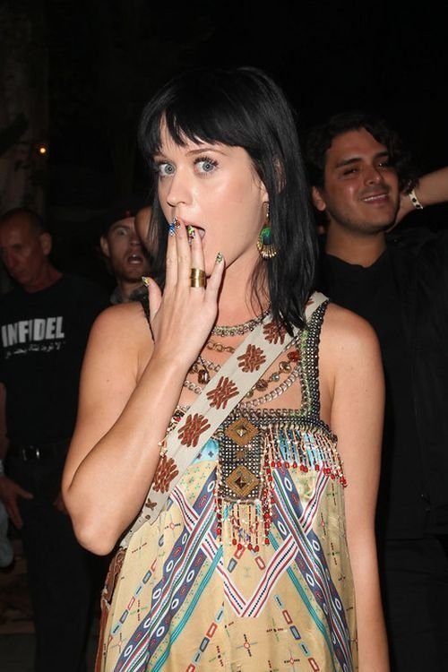 Katy Perry making faces