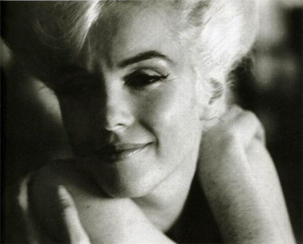 Marilyn Monroe by Bertram Stern