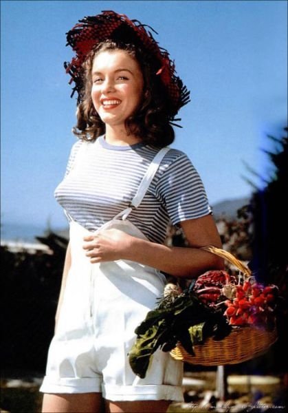 Norma Jeane Mortenson, before she became Marilyn Monroe