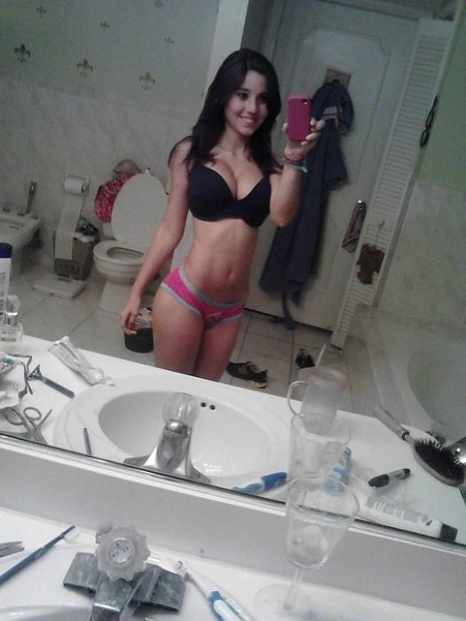 Angie Varona