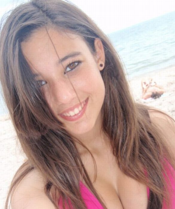 Angie Varona