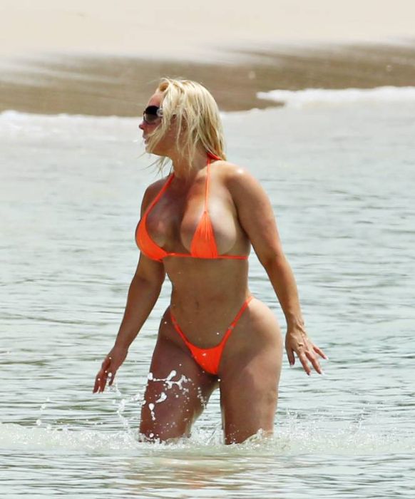 Nicole Coco Austin