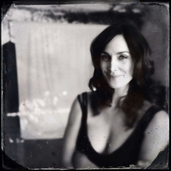 Carrie-Anne Moss