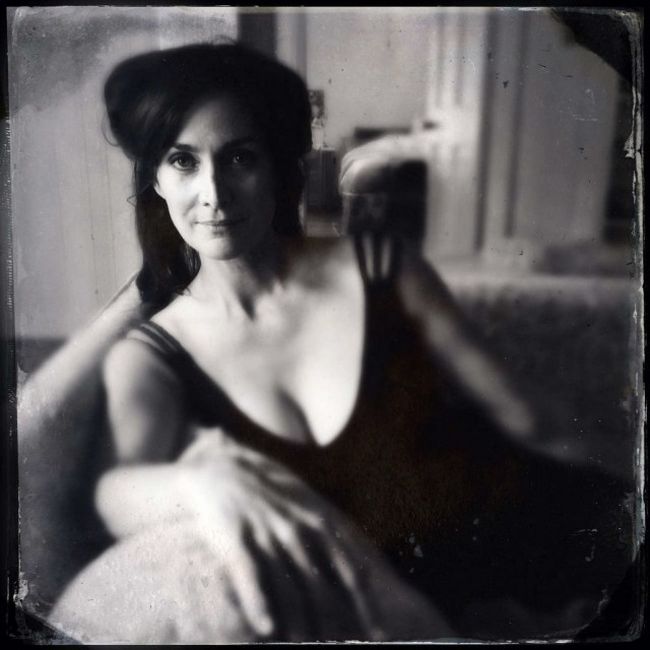 Carrie-Anne Moss