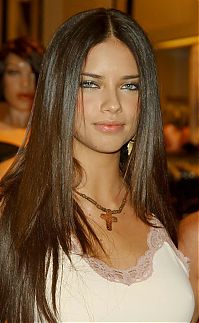 Celebrities: adriana lima