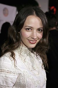 Celebrities: amy acker