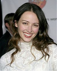 Celebrities: amy acker