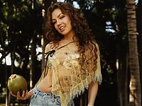 Celebrities: ariadna thalia sodi miranda