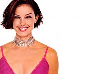 Celebrities: ashley judd