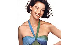 Celebrities: ashley judd