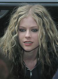 Celebrities: Avril Ramona Lavigne