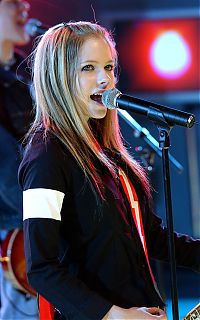 TopRq.com search results: Avril Ramona Lavigne