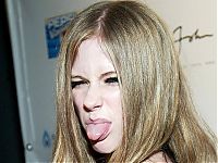 Celebrities: Avril Ramona Lavigne