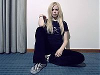 Celebrities: Avril Ramona Lavigne