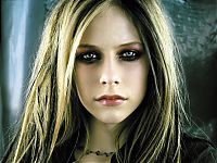 Celebrities: Avril Ramona Lavigne