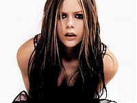 Celebrities: Avril Ramona Lavigne