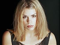 Celebrities: billie piper