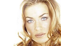 Celebrities: Carmen Electra, Tara Leigh Patrick