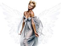 Celebrities: Charlize Theron